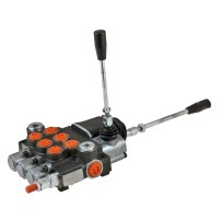 Distributore 40 l/min 3 Leve 2 Leve doppio effetto, 1 Leva effetto flottante - Con leva a crociere