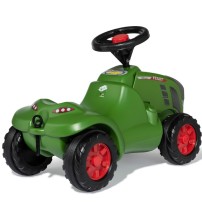 Fendt Vario 724 con contenitore sotto il cofano motore