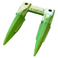 DQ11499 Dente Paralama Doppio 2 Denti John Deere Non Originale