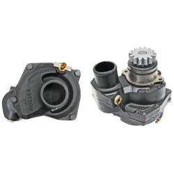 RE68230 Water Pump for John Deere Tractors with Seal