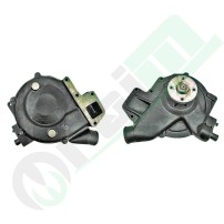 RE10969 Water Pump for John Deere Tractors with Gasket