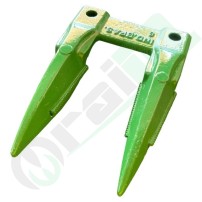 John Deere Cutter Tooth 1170 Combine | DQ11499